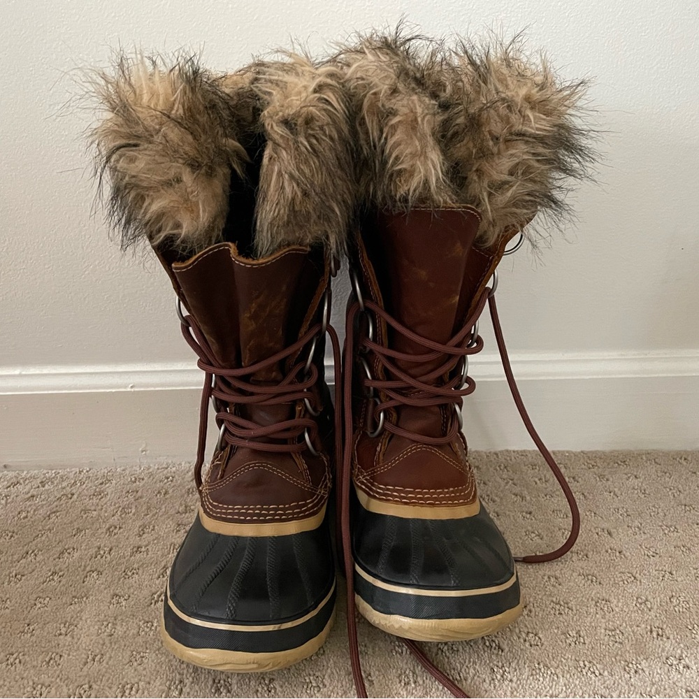 Sorel Joan of Arctic Boots